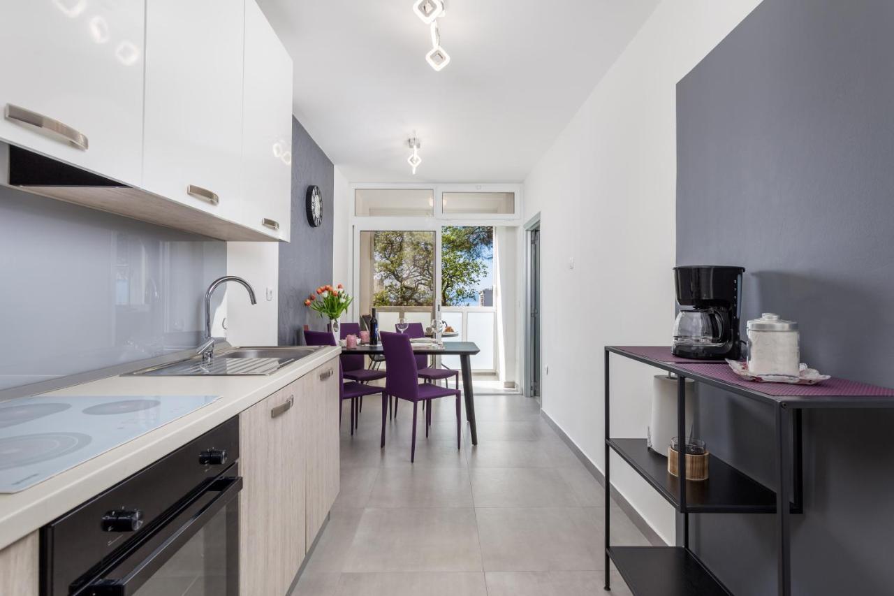 Sunny Studio Apartment With Balcony 리예카 외부 사진